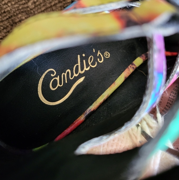 Candie's 4" Lace Up Heels - Picture 4 of 5